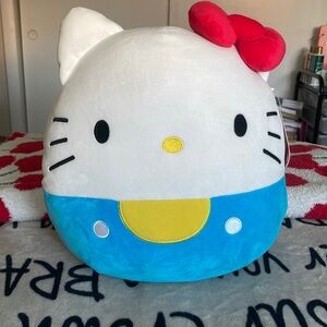 Hello Kitty Original Squishmallow